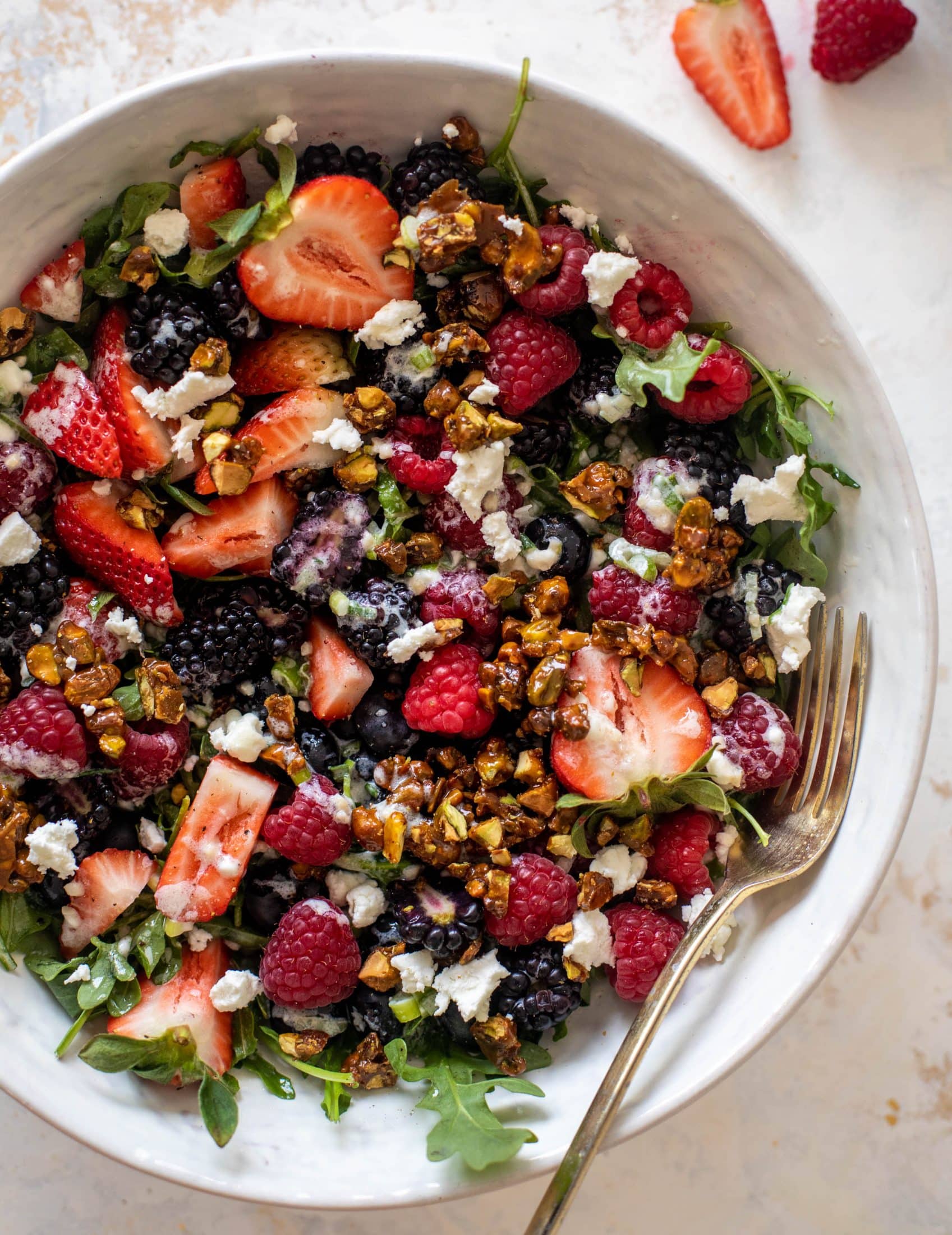 red white and berry arugula salad